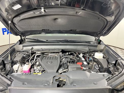 Used 2024 Toyota Grand Highlander AWD image 38