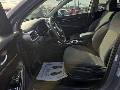 Used 2020 Kia Sorento LX image 20