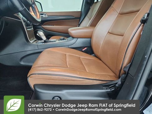 Certified 2017 Jeep Grand Cherokee Summit w/ Platinum Series Group AWD/4WD image 20