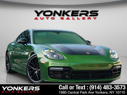 Used 2019 Porsche Panamera GTS image 19
