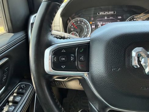 Used 2023 RAM 1500 Laramie AWD/4WD image 17