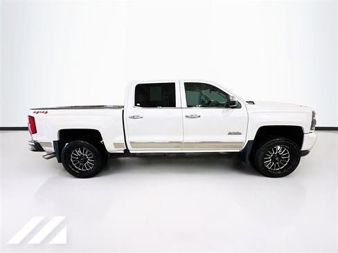 Used 2016 Chevrolet Silverado 1500 High Country w/ High Country Premium Package image 4