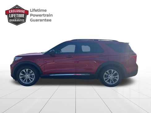 Used 2020 Ford Explorer XLT w/ Equipment Group 202A RWD image 2
