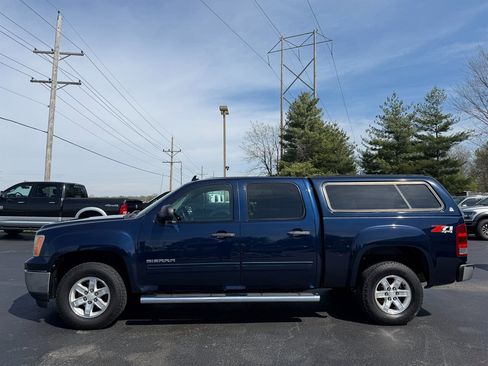 Used 2011 GMC Sierra 1500 SLE w/ Power Tech Package image 2