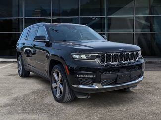 Used 2021 Jeep Grand Cherokee L Limited w/ Trailer Tow Group (B) AWD/4WD video 1