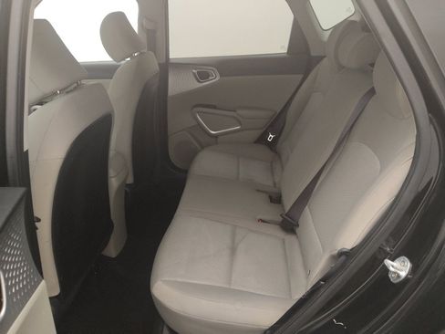 Used 2020 Kia Soul LX FWD image 18