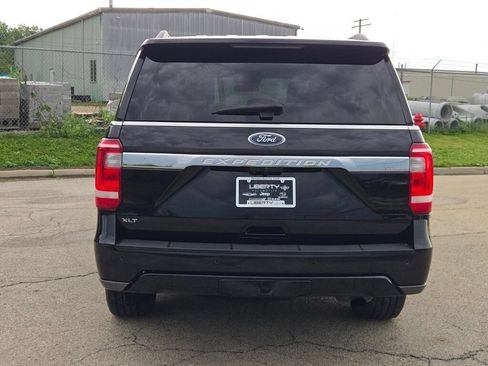 Used 2021 Ford Expedition XLT w/ Black Accent Package AWD/4WD image 13