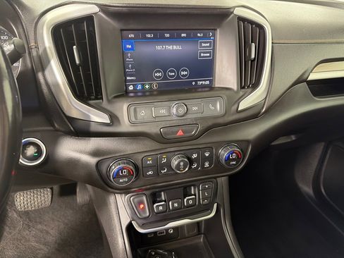 Used 2020 GMC Terrain SLE w/ Driver Convenience Package AWD/4WD image 14