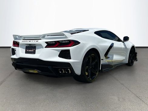 Used 2023 Chevrolet Corvette Stingray Coupe w/ Z51 Performance Package RWD image 7