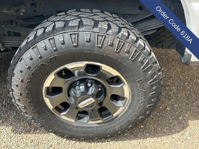 Used 2024 Ford F350 Lariat w/ Lariat Ultimate Package AWD/4WD image 10