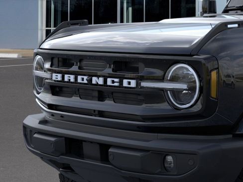 New 2025 Ford Bronco Outer Banks image 11