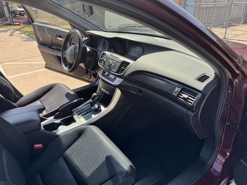 Used 2015 Honda Accord Sport image 45