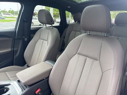 Certified 2025 Audi Q5 Premium w/ Premium Plus AWD/4WD image 35