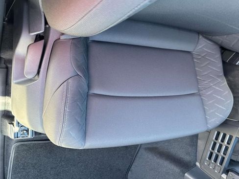 Certified 2025 Toyota Tacoma SR5 image 16