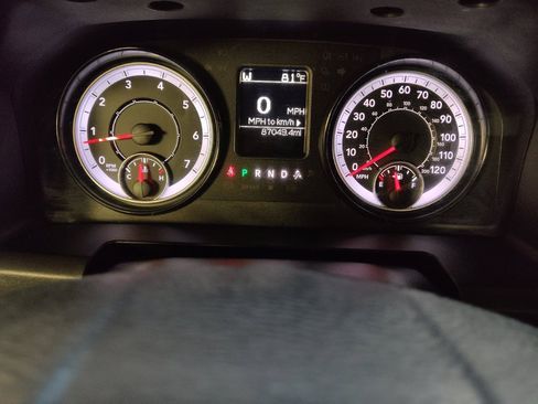Used 2022 RAM 1500 Classic SLT RWD image 23