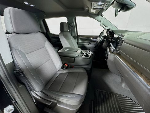 Used 2024 Chevrolet Silverado 1500 LT image 26