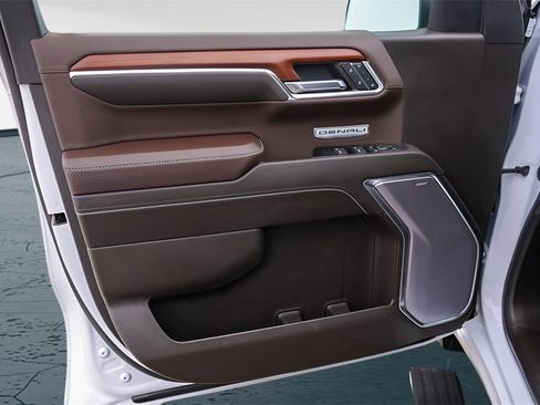 Used 2023 GMC Sierra 1500 Denali w/ Denali Reserve Package image 26
