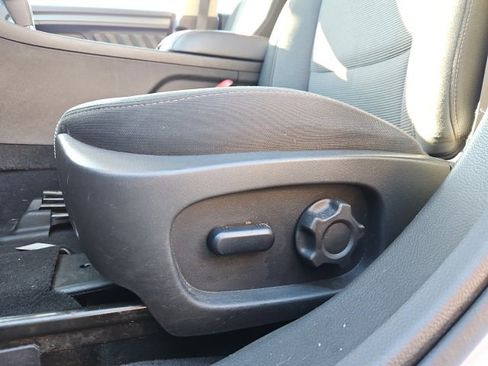 Used 2011 Ford Taurus SEL w/ 201A Rapid Spec Order Code image 24