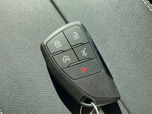 New 2026 GMC Terrain Elevation w/ Elevation Premium Package image 30