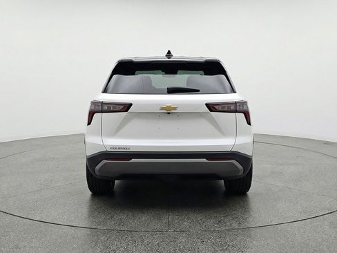 Used 2025 Chevrolet Equinox LT image 7