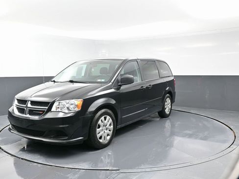 Used 2016 Dodge Grand Caravan SE w/ Quick Order Package 29E SE image 5