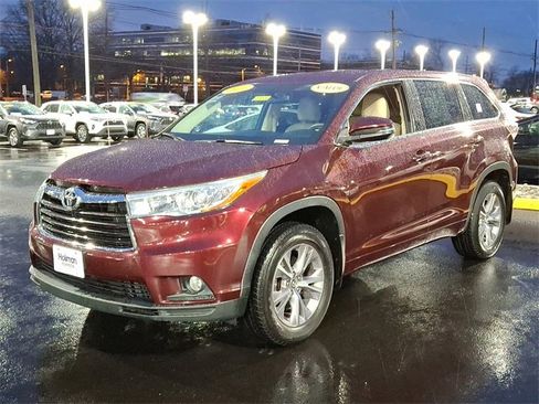 Used 2016 Toyota Highlander Plus image 4