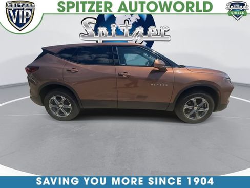 Used 2023 Chevrolet Blazer LT AWD/4WD image 9