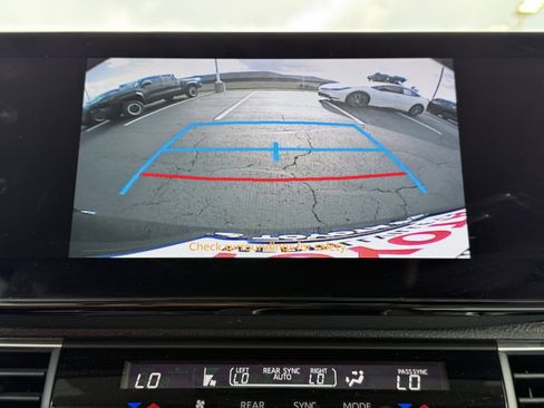 Certified 2025 Toyota Sienna XLE w/ XLE Plus Package AWD/4WD image 34
