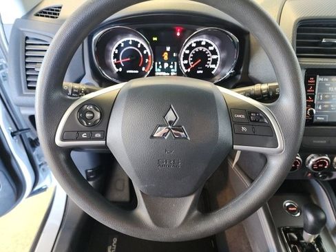 Used 2022 Mitsubishi Outlander Sport ES image 17