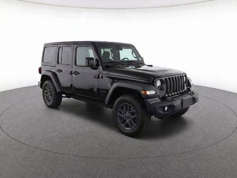 Used 2024 Jeep Wrangler Sport S AWD/4WD image 1