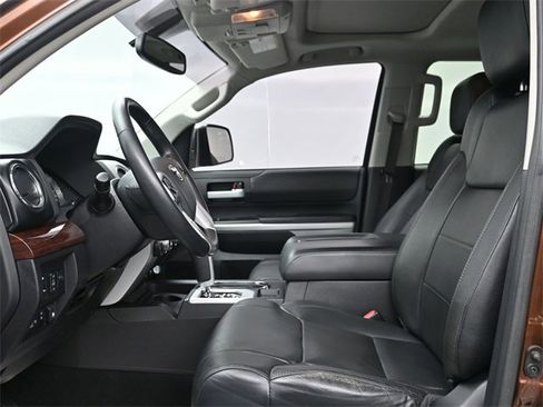 Used 2016 Toyota Tundra Limited image 9