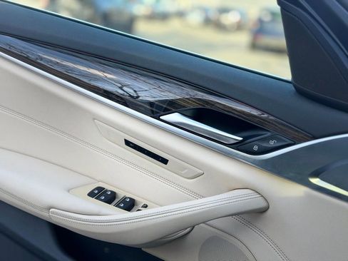 Used 2022 BMW 530i xDrive w/ Convenience Package image 22