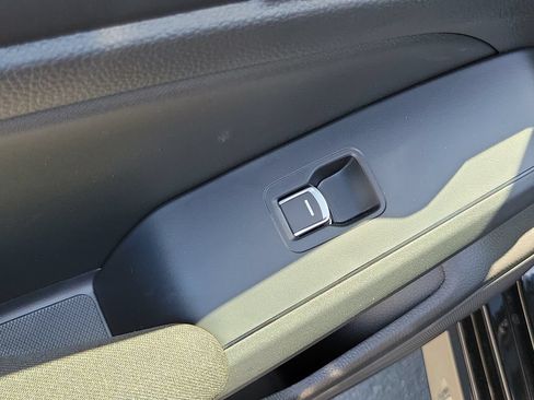 Certified 2026 Honda Civic LX image 15