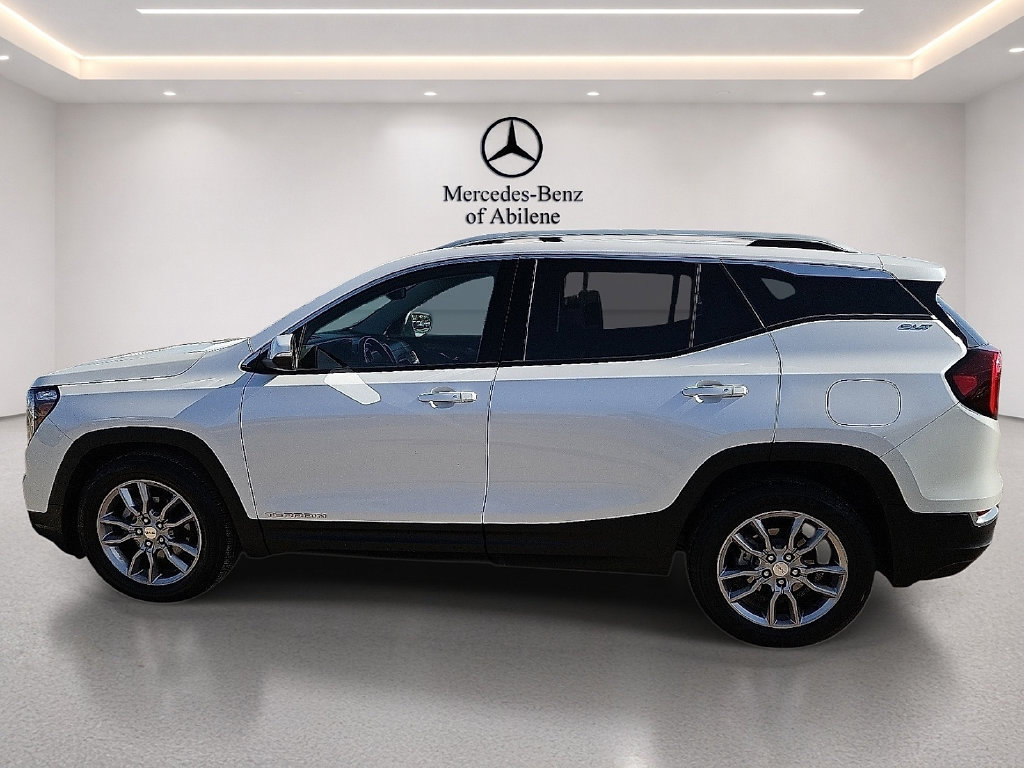 Used 2022 GMC Terrain SLT FWD image 3