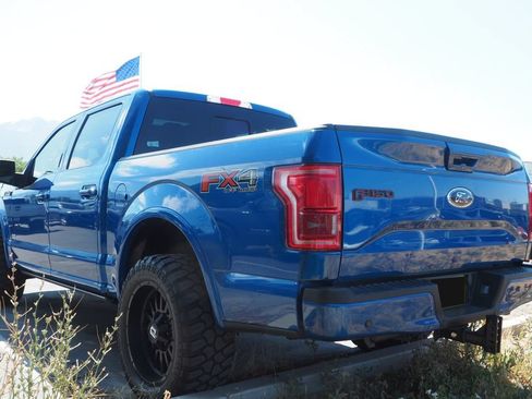 Used 2017 Ford F150 Lariat w/ Equipment Group 502A Luxury AWD/4WD image 4