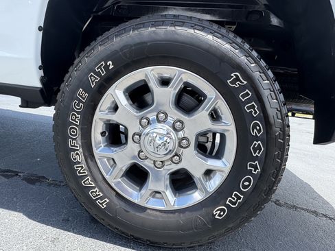 Used 2024 RAM 2500 Laramie AWD/4WD image 21