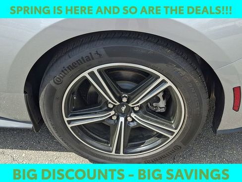 Used 2024 Ford Mustang Premium image 9