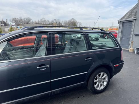 Used 2004 Volkswagen Passat GLS FWD image 5
