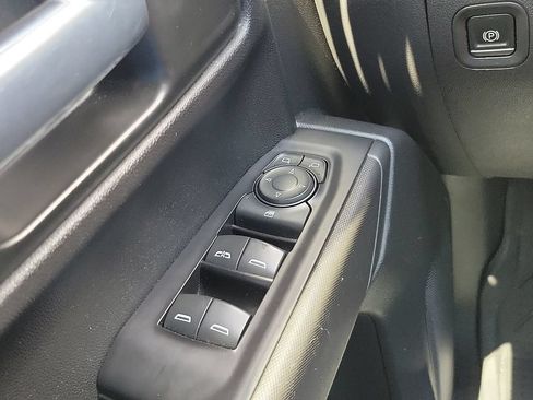 Used 2021 Chevrolet Silverado 1500 Custom RWD image 13