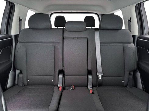 New 2026 Hyundai Santa Fe SE image 16