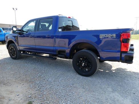 New 2026 Ford F250 Lariat w/ Black Appearance Package AWD/4WD image 8