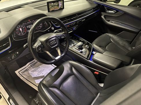 Used 2018 Audi Q7 3.0T Prestige w/ Prestige Package AWD/4WD image 24