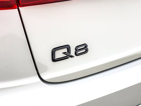 Used 2023 Audi Q8 Premium Plus w/ Premium Plus Package image 10