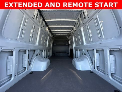 Used 2025 Mercedes-Benz Sprinter 3500 image 20