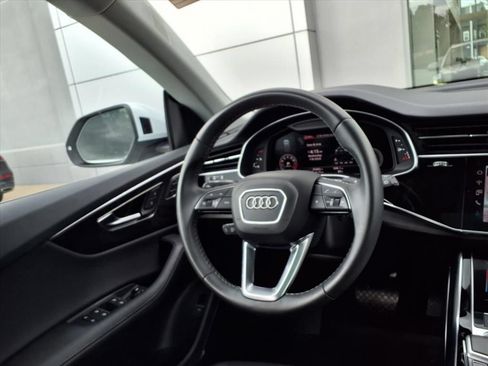 Used 2023 Audi Q8 Premium Plus w/ Premium Plus Package AWD/4WD image 21