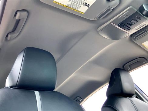 Used 2021 Toyota Camry XSE FWD image 14