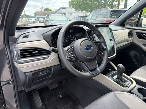 Certified 2025 Subaru Forester Limited AWD/4WD image 18