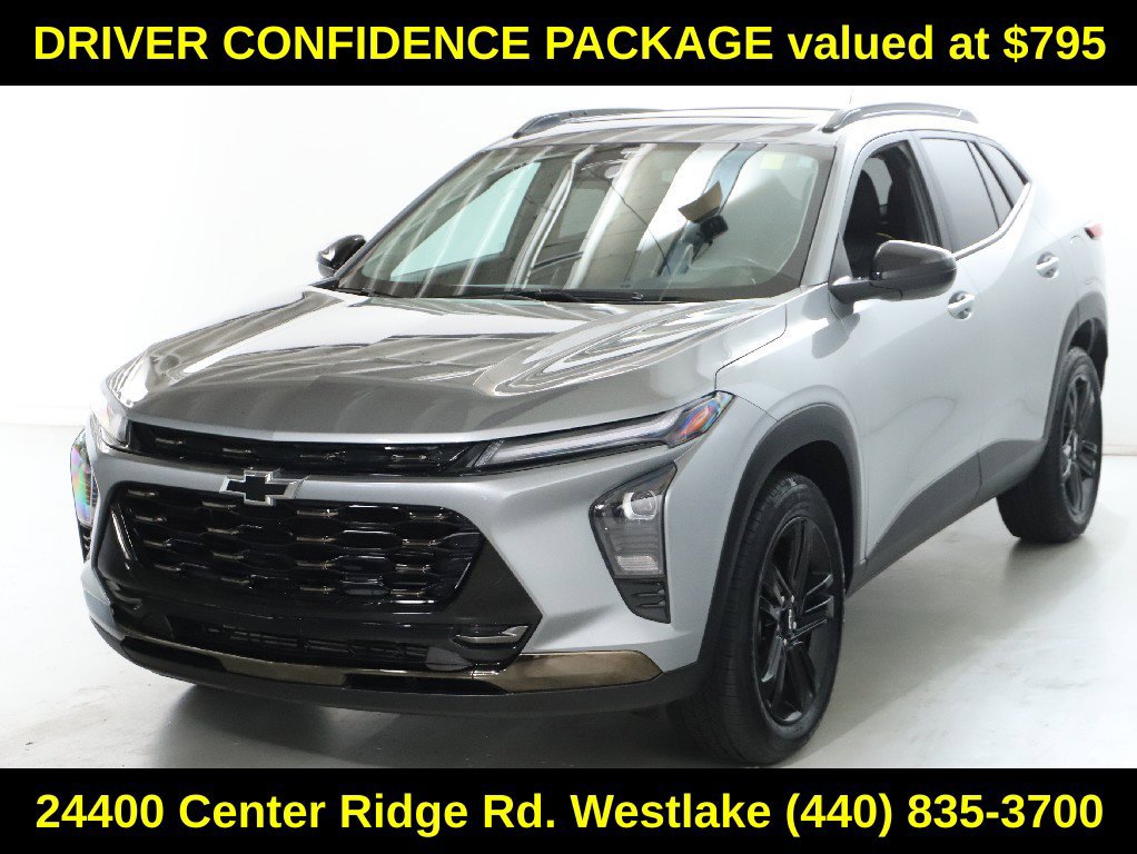 Used 2024 Chevrolet Trax ACTIV w/ Sunroof Package FWD image 4