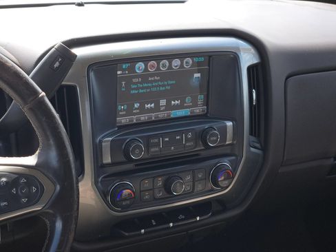 Used 2018 Chevrolet Silverado 1500 LT w/ Texas Edition RWD image 16