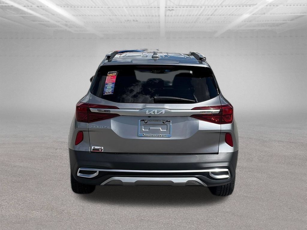 Used 2022 Kia Seltos EX AWD/4WD image 9